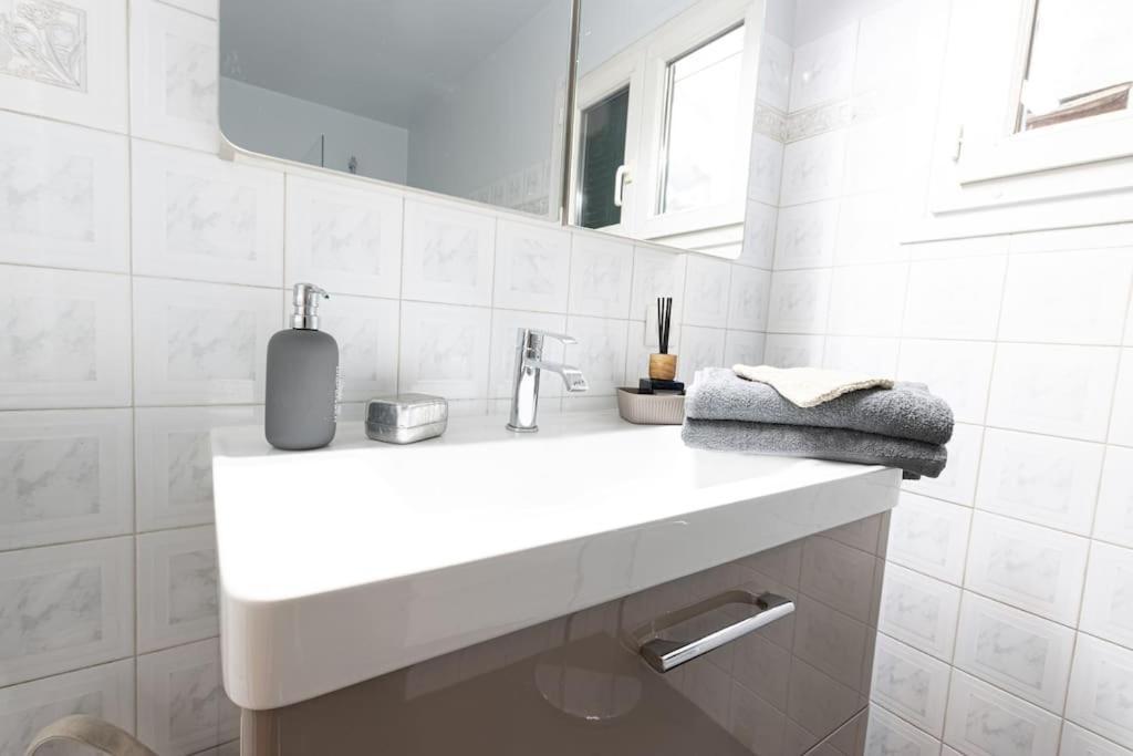 Apartmán Cocooning Au Coeur De La Cite Imperiale Ajaccio  Exteriér fotografie
